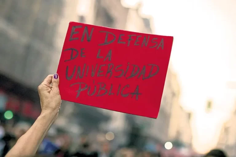 Crisis en la educación universitaria argentina: paros y reivindicaciones